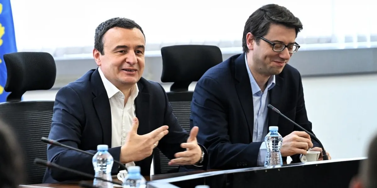 Murati: Ekzekutohet pagesa për shtesat 100 euroshe për fëmijët dhe pensionistët