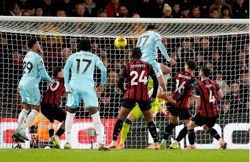 Goli i parë me fanellën e Bërnlit, ja si u vlerësua Armando Broja nga mediat angleze