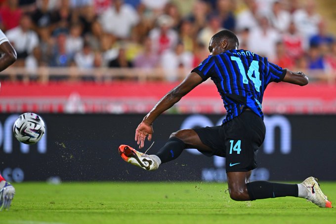 Telashe në horizont për Kivun, dëmtim në gju për sulmuesin që po kthehej në protagonist për Interin