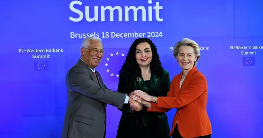 “Shpresoj që rezultati të na sjellë qeverinë e re”- Mesazhi i Vjosa Osmanit: Partitë politike të gjejnë rrugën për të ecur përpara dhe për të patur institucione funksionale