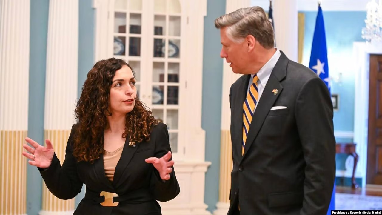 Presidentja e Kosovës takon zëvendëssekretarin amerikan të Shtetit, Christopher Landau