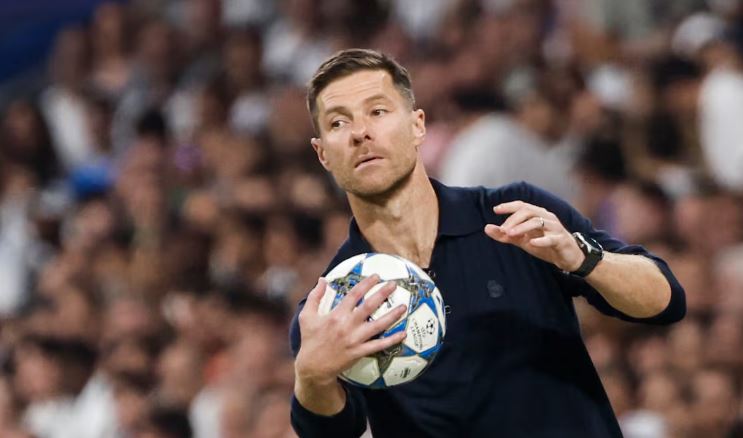 Kaos te Reali, humbja mund të sjellë revolucionin e radhës! Çabi Alonso, i paralajmëruar para duelit me Mançester Sitin