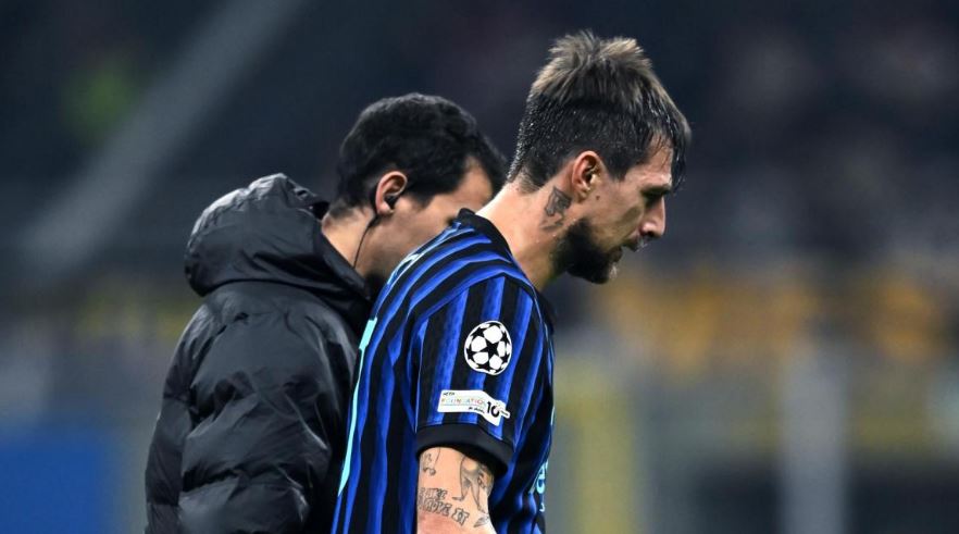 Interi humb ndeshjet dhe pjesët, të paktën një muaj jashtë për heroin e sezonit të kaluar