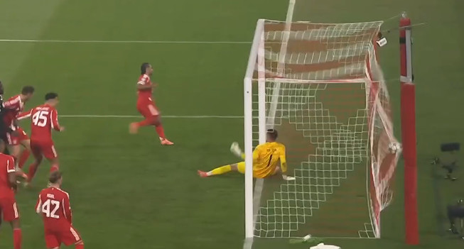 VIDEO/ Drithërima dhe pastaj përmbysje me tre gola, Bajerni triumfon në Champions dhe kthehet të ëndërrojë kreun