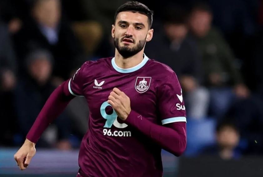 VIDEO/ Ndeshja e parë 90 minuta që në vitet e arta, Broja “ngushëllohet” me 2 gjuajtjet në portë! Bërnli prek… fundin