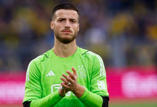 Bomba e merkatos? Portieri që mbetet dëshirë për Kombëtaren vëzhgohet nga Arsenali