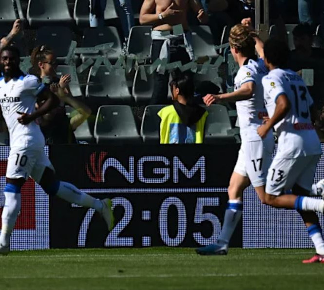 Ngjarje e rëndë! Ish-shoku i Gjimshitit goditet me shkelma dhe pështyhet, futbollisti kërkon menjëherë largimin nga skuadra