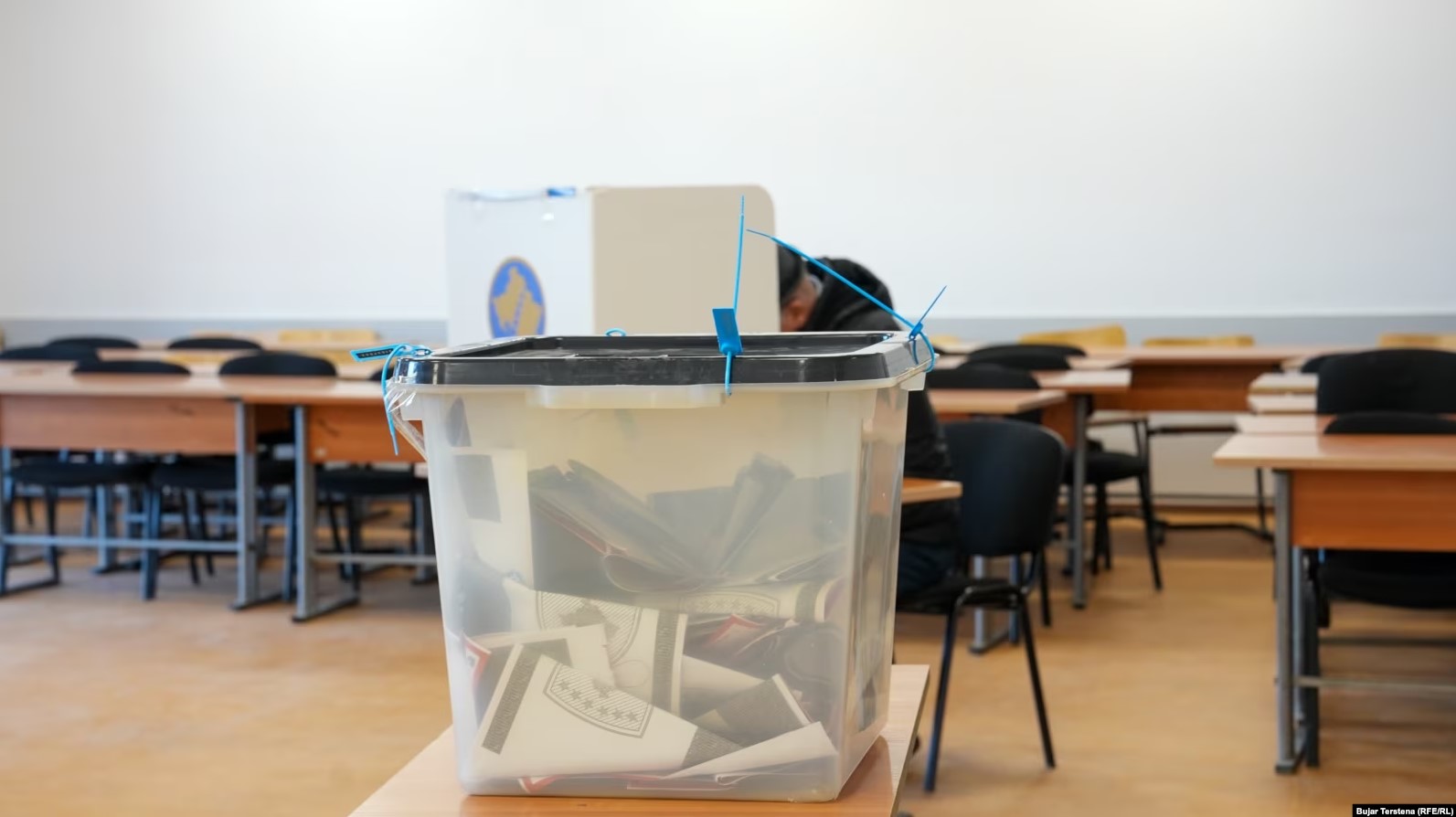 Zgjedhjet në Kosovë, nis procesi i numërimit të votave në shumicën e vendit