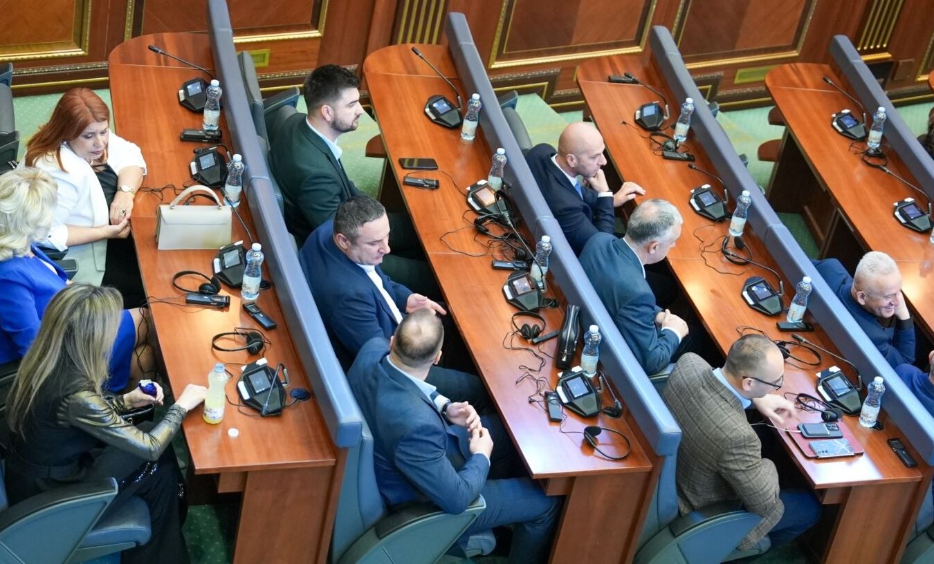 Formimi i qeverisë së re në Kosovë, REL: Lëvizja Vetëvendosje do zvogëlojë ndikimin e Listës Serbe në institucionet e reja