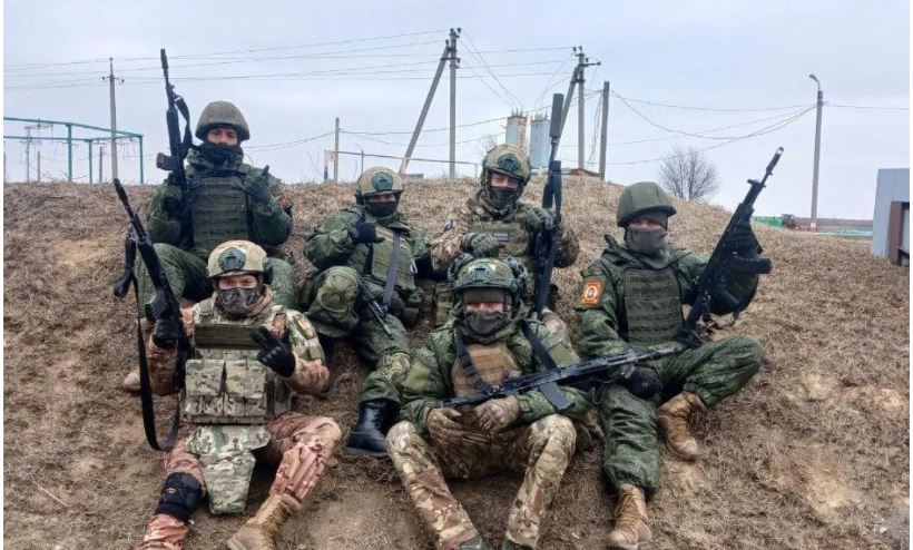 The Telegraph: Militantët serbë po luftojnë për Putinin në Ukrainë me shpresën se do të ndihmohen në Ballkan, rreziku për të nxitur një tjetër luftë në rajon