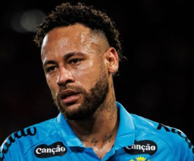 “U shokova dhe dola menjëherë jashtë”, rrëfehet ish-futbollisti i PSG-së: Si e gjeta Nejmarin në tualet me derën e hapur