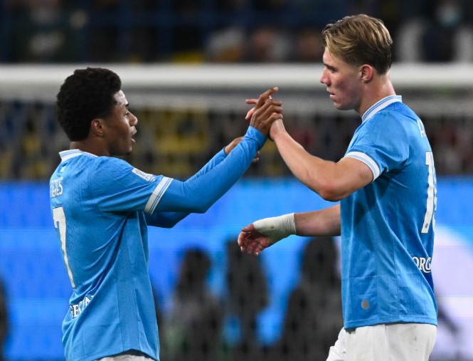 I shënoi Milanit në Superkupën e Italisë, futbollisti i Napolit futet në histori