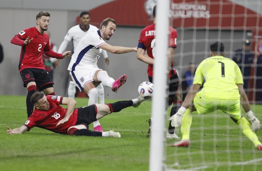 Gjoba pas ndeshjes me Anglinë, FSHF reagon pas vendimit të FIFA-s: Cënon përpjekjen tonë