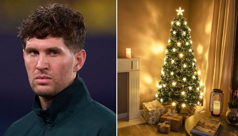 Histori e pabesueshme nga Anglia, futbollisti i Mançester Sitit dëmtohet duke bërë… pemën e Krishtlindjeve