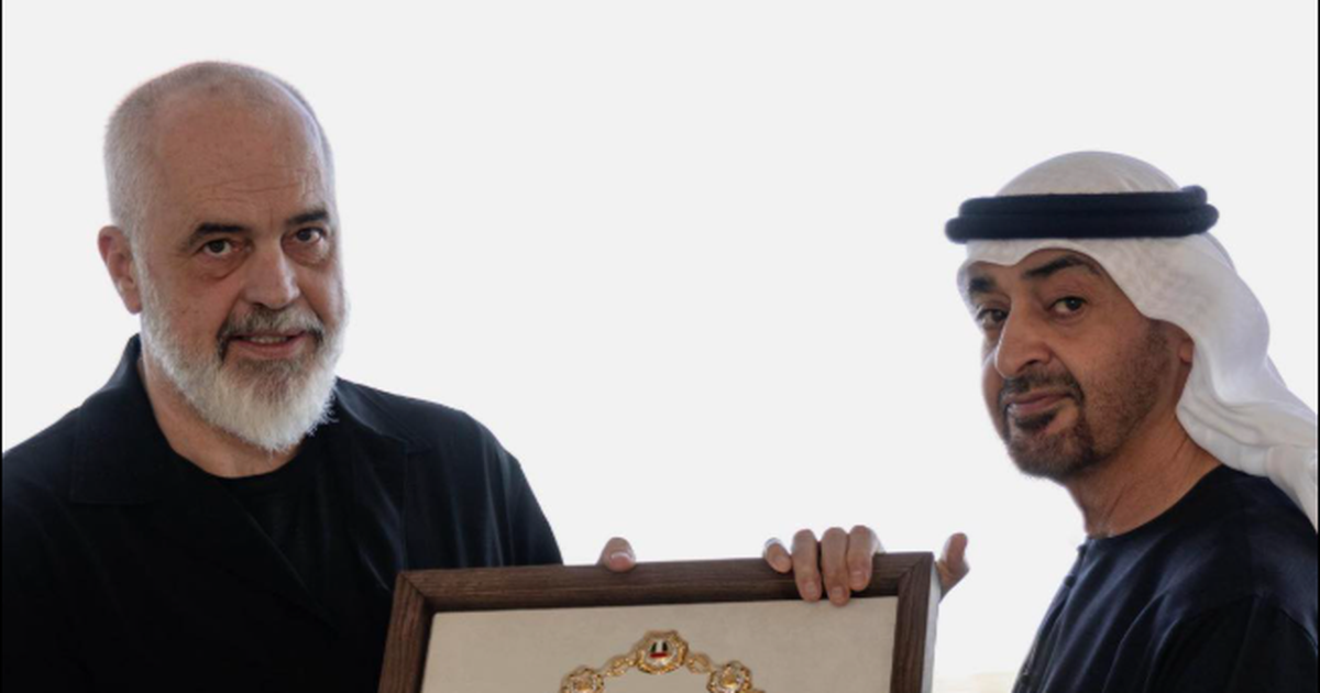 Medalja më e lartë e vendit! Rama në Abu Dhabi, surprizohet nga dhurata e veçantë e Mohammed Bin Zayed