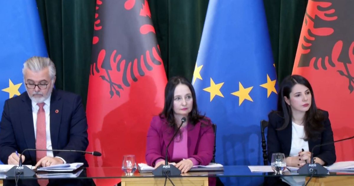 “2026 gur kilometrik”, 3 ministra të qeverisë prezantojnë paketën me 12 nisma ligjore për integrimin në BE