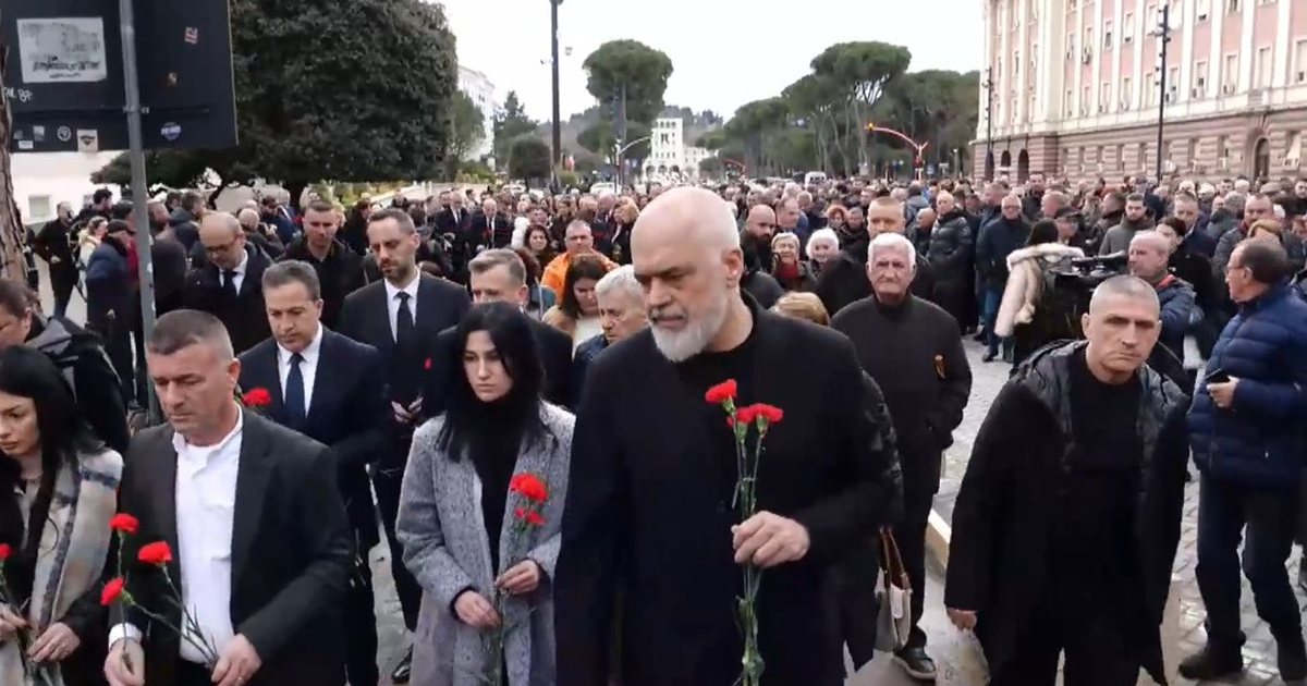 ‘Shumë gjurmë kanë humbur, por ujku mbetet aty’, Rama kritika SPAK: Për shumë vite u soll sikur 21 Janari nuk ekzistonte