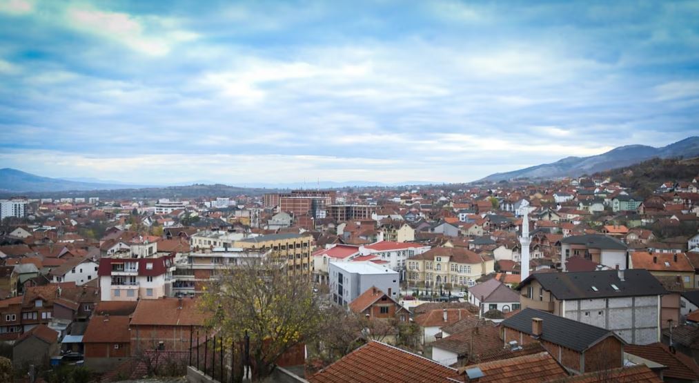 Analiza e REL: Fondet e Kosovës për Luginën e Preshevës ndezin përplasje politike