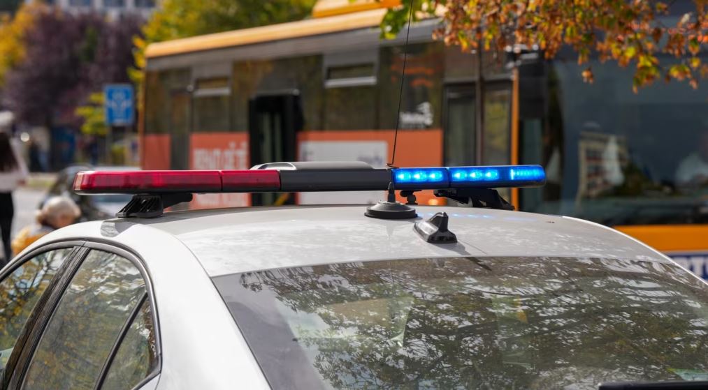 Shkaktuan dëm 1 mln euro në Byronë Kosovare të Sigurimit, rreth 40 të arrestuar, mes të akuzuarve edhe dy ish-drejtuesit!