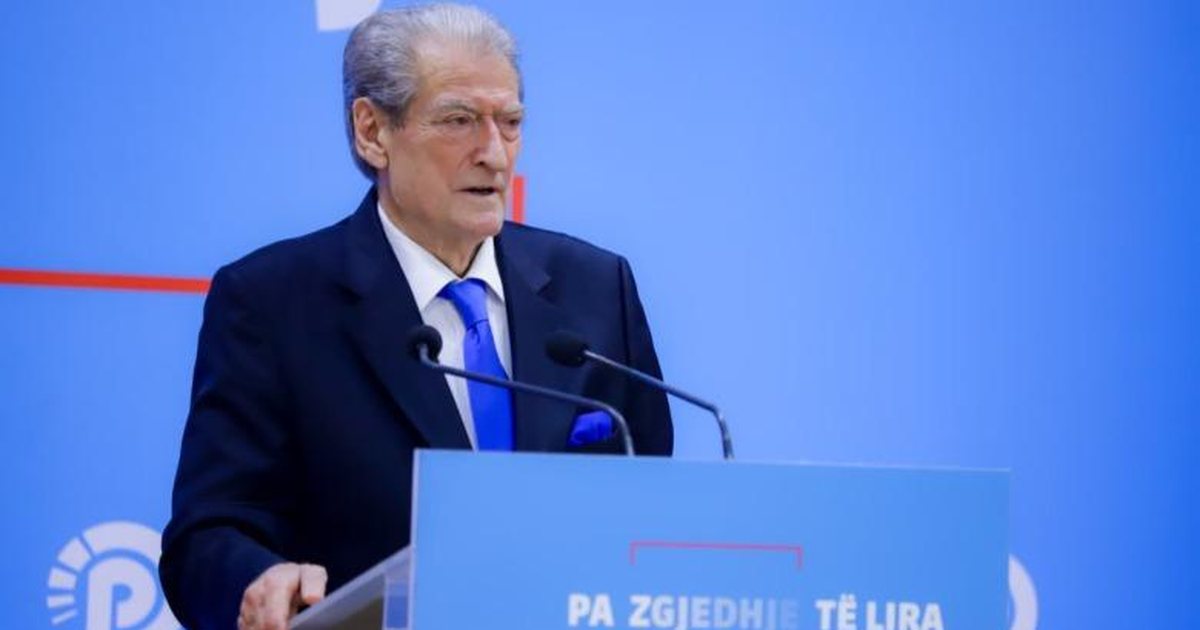 “S’ka kohë për të humbur”! Berisha “ndez motorët” për protestën e radhës, zbulohet data mesazhi për strukturat