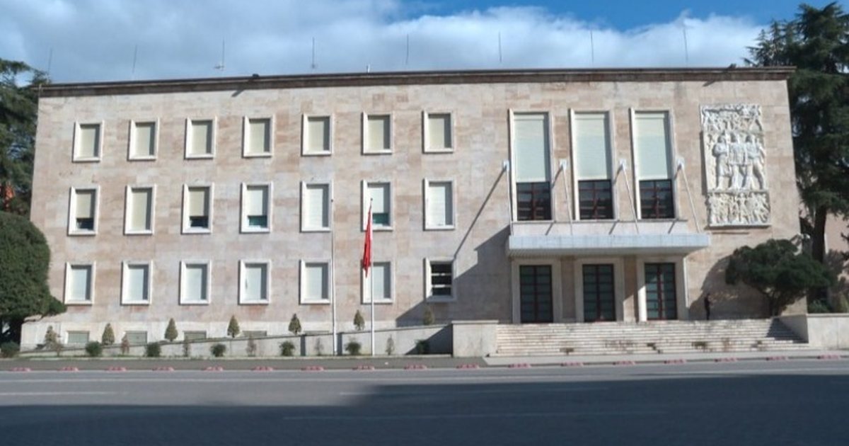 Lirohet nga detyra drejtori i Përgjithshëm i Antikorrupsionit, ja kush e zëvendëson (EMRI)