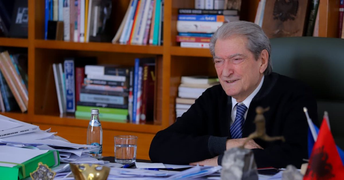 Berisha komenton sulmet SHBA-Izrael ndaj Iranit: Ndëshkim i merituar