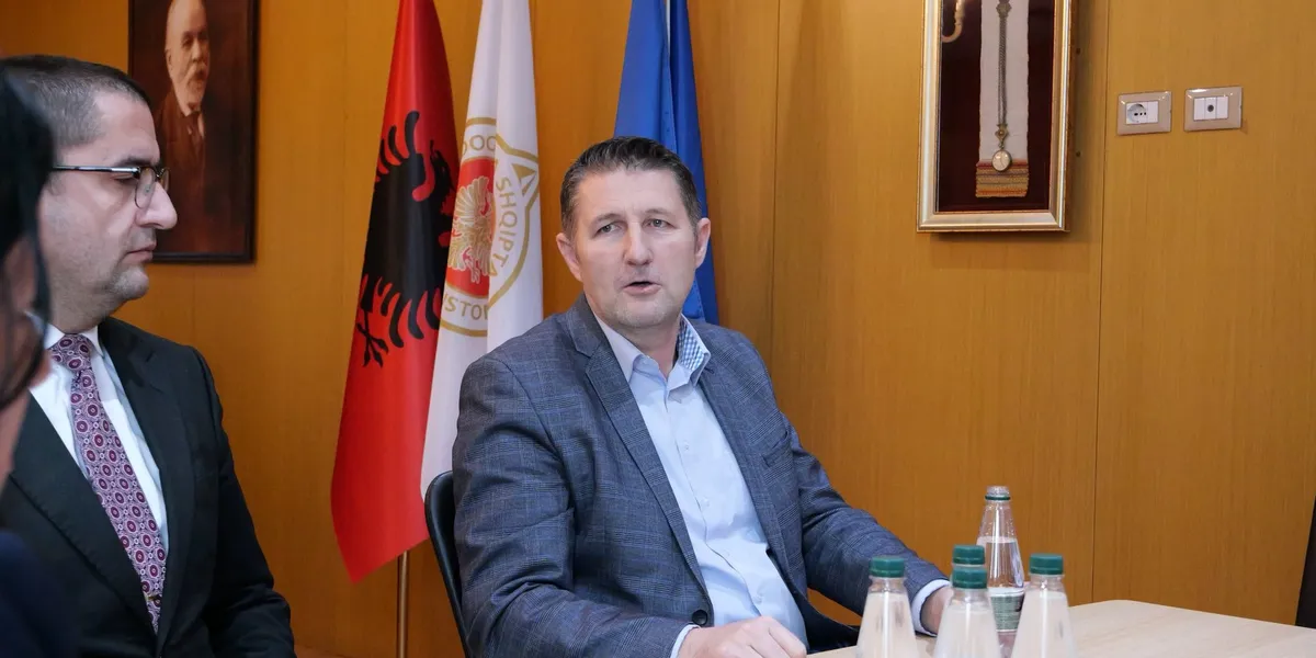 Kosovë-Shqipëri, forcohet bashkëpunimi doganor për lehtësimin e tregtisë dhe zhvillimin ekonomik