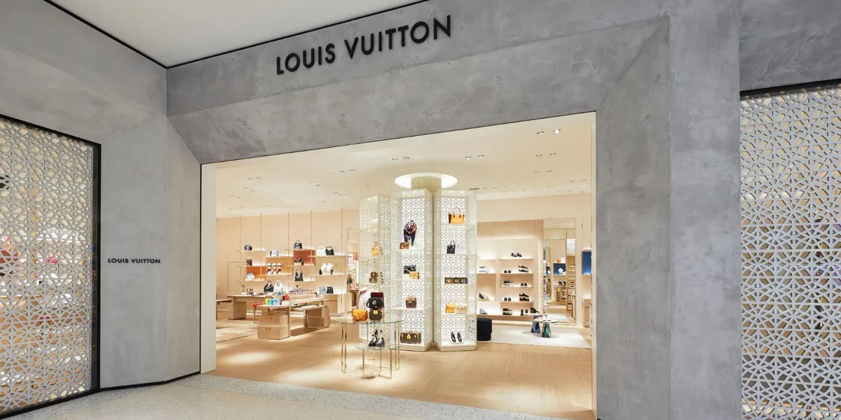 Louis Vuitton gjobitet për pastrim parash në Holandë