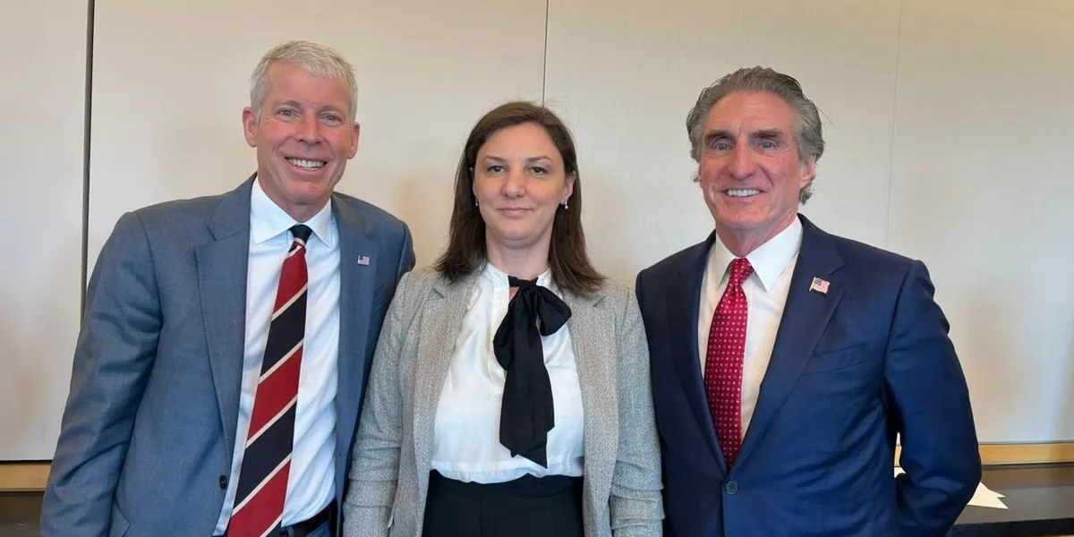 Rizvanolli në Washington: Partneritet transatlantik për siguri energjetike dhe pavarësi nga burimet ruse