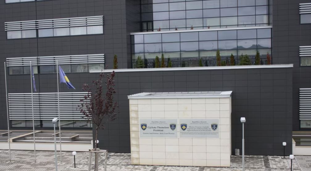 I akuzuari për krime lufte në Kosovë dënohet me 13 vite burgim, pjesë e forcave ushtarake të Serbisë!