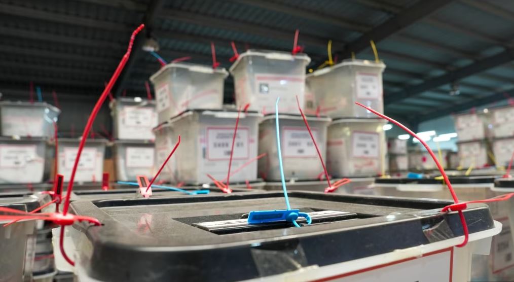 Mosmiratimi i përbërjes së Listës Serbe nga KQZ-ja e Kosovës, reagon BE: Shqetësim serioz, punoni së bashku!