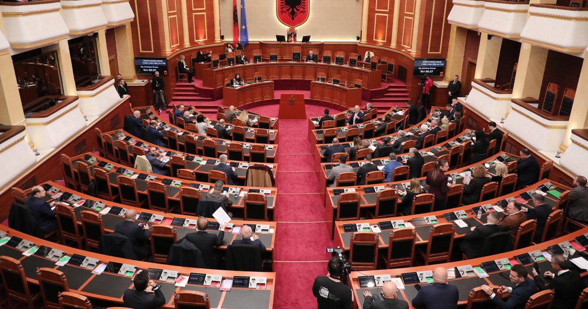 Mblidhet sot KUVENDI! ‘Balluku’ nuk hyn në rendin e ditës, pritet votëbesimi i ministrave të rinj