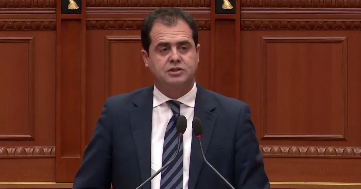 Kërkesa e SPAK për arrestimin e Ballukut, Bylykbashi lexon raportin e PD: Kuvendi të votojë pro