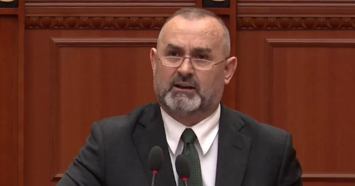 Manja lexon raportin e PS për kërkesën e SPAK për Ballukun: Sot kuvendi të ndajë politikën nga drejtësia