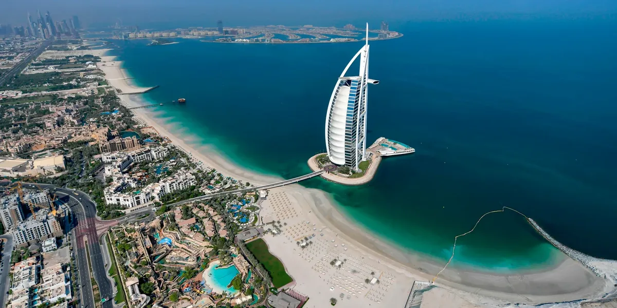 Lufta në Iran, turizmit të Lindjes së Mesme po i kushton mbi 500 milionë euro në ditë