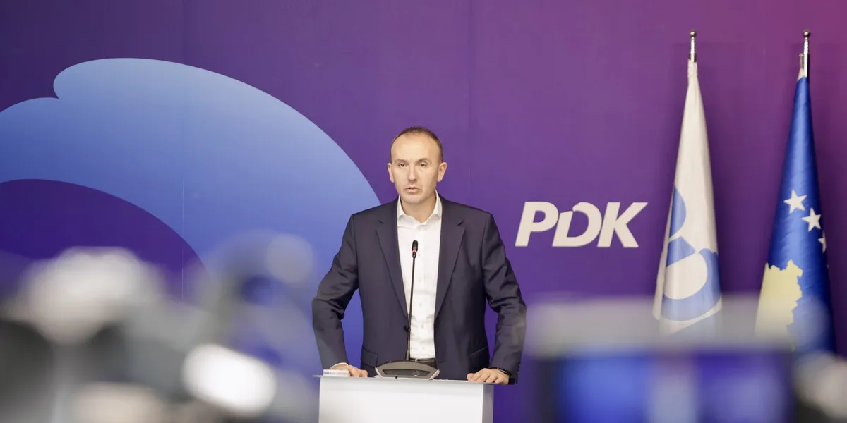 PDK kërkon që të merren masa të menjëhershme për uljen e çmimit të naftës, Mustafa: Qeveria i ka braktisur qytetarët