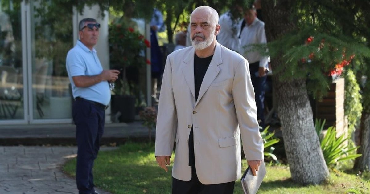 Kryeministri Rama thërret kryebashkiakët në Pallatin e Kongreseve, çfarë pritet