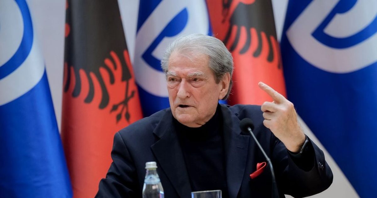 “S’jemi përkushtuar aq sa…”,  Berisha pranon gabimet dhe porosit demokratët: Organizim total, takime e biseda me qytetarët!