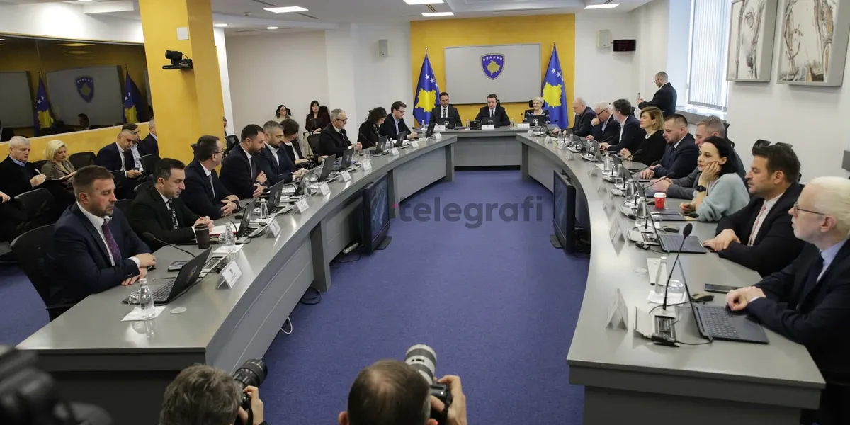 Qeveria miraton dy projektligje dhe disa vendime financiare në mbledhje elektronike