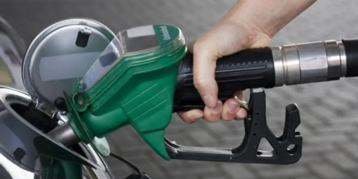 ​“Katastrofale, e papërballueshme”, qytetarët ankohen për çmimet e naftës