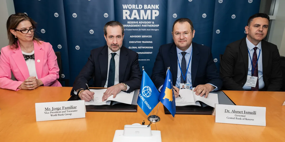 Bashkëpunim i ri financiar, Ismaili nënshkruan marrëveshje me përfaqësuesin e Grupit të Bankës Botërore