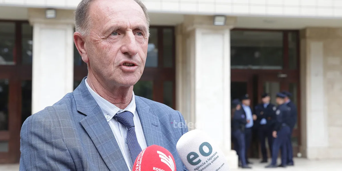 Kërkohet paga e 13-të edhe për sektorin privat, sindikata i drejtohet Kuvendit