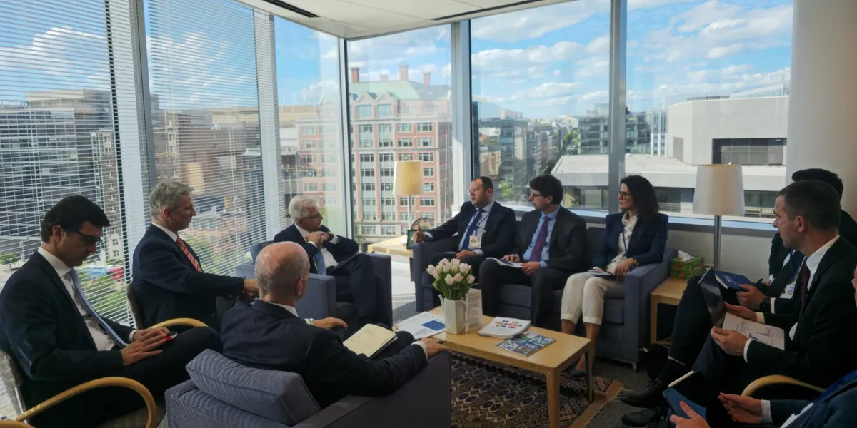 Guvernatori Ismaili takon Alfred Kammer, fokus te reformat dhe stabiliteti financiar