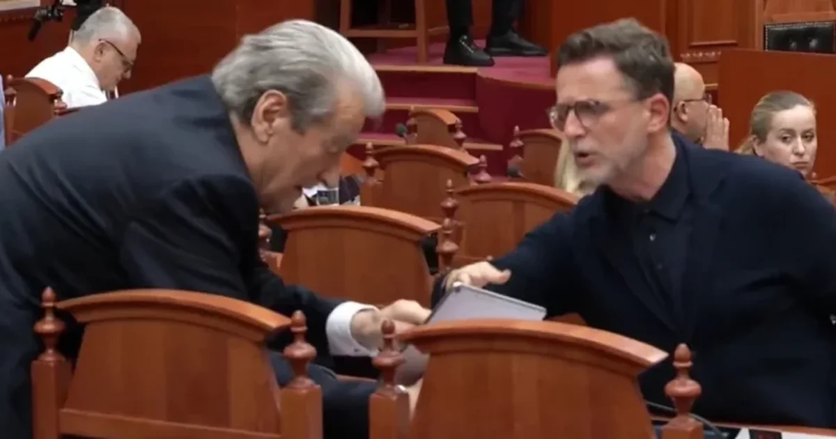 ‘Hipokrit..!’ Braçe debat për naftën me Berishën: Ti flet me mënd, di dhe italisht më mir se Berlusconi