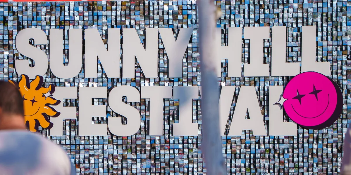 Sunny Hill 2026: Konfirmohen emrat e rinj; Seth Troxler, Carlita dhe Manifest në Prishtinë