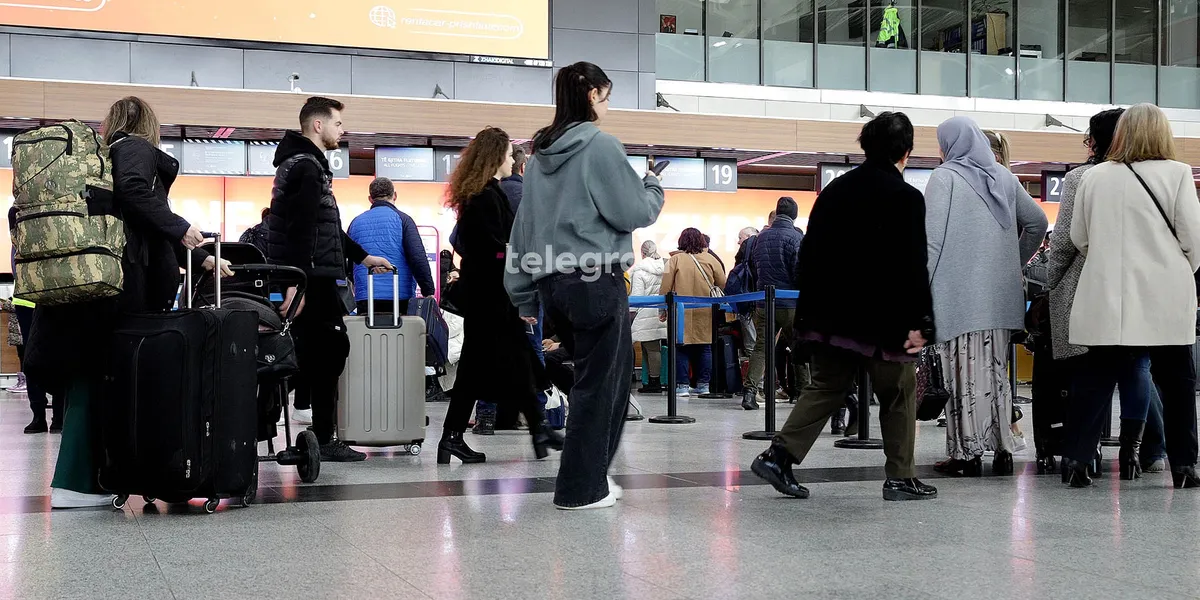 Aeroporti më i ngarkuar në mars, u realizuan mbi një mijë fluturime