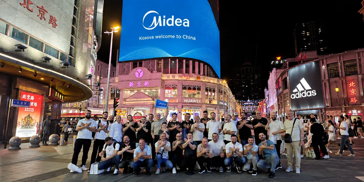 Ekskluzive nga Kina, një udhëtim si asnjë tjetër në histori: Midea Kosova marshon drejt së ardhmes së klimatizimit me 40 partnerë