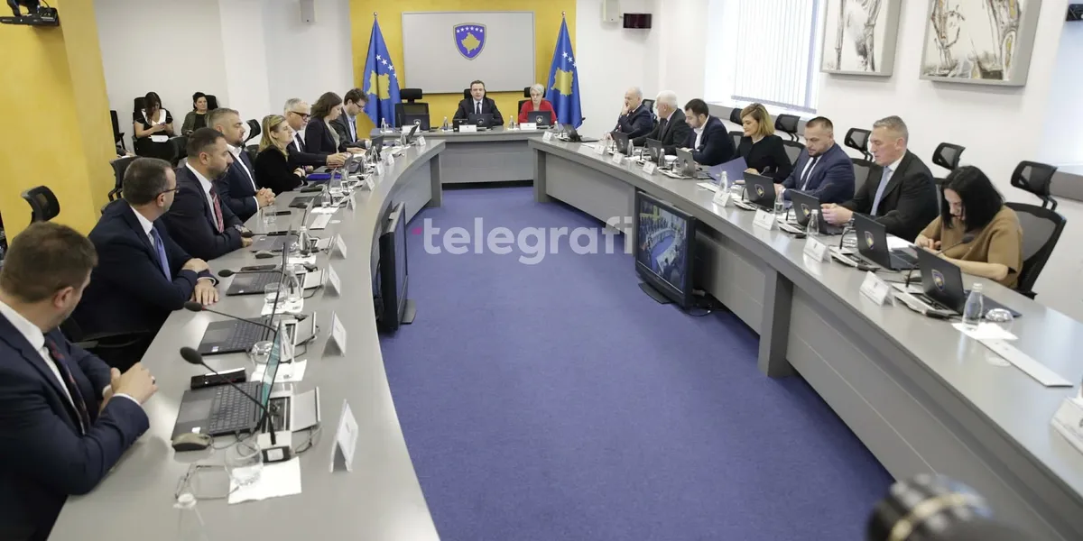Qeveria ndan 1 milion euro për kuponë ushqimi për familjet në nevojë