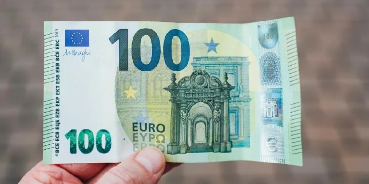 Ekzekutohet pagesa prej 100 euro për studentët përfitues