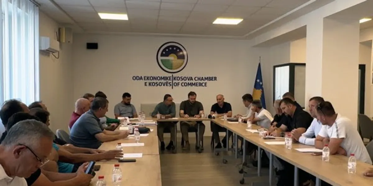 ​OEK kërkon veprime urgjente për mbështetjen e fermerëve dhe publikimin e analizave për qumështin “Vita”